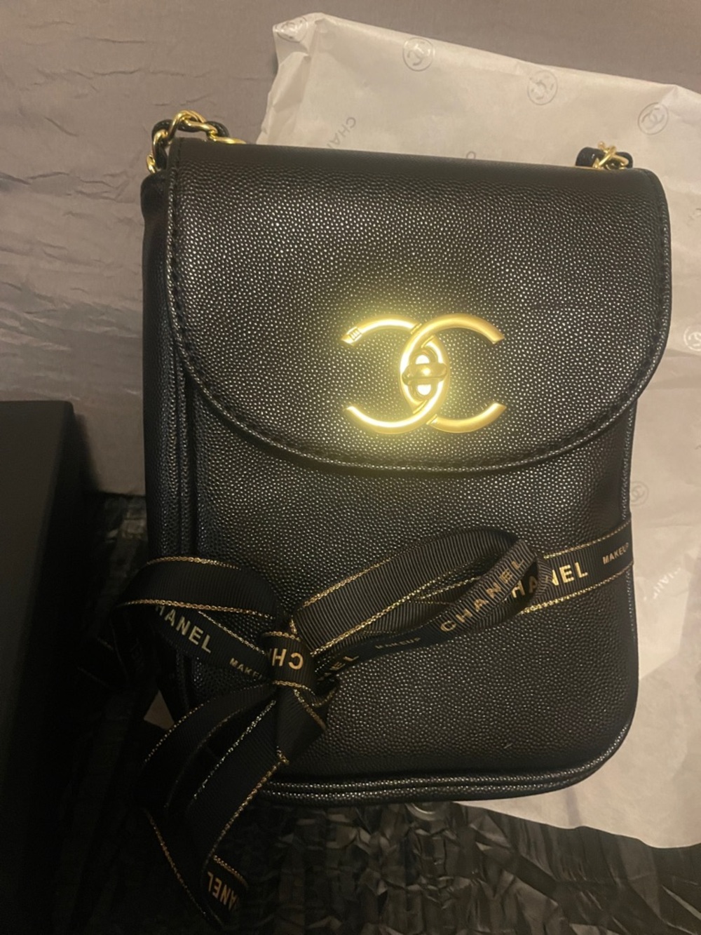 VIP/GWP Black Big boy CC Flap Crossbody Bag with Gold Hardware - Picture 5 of 17